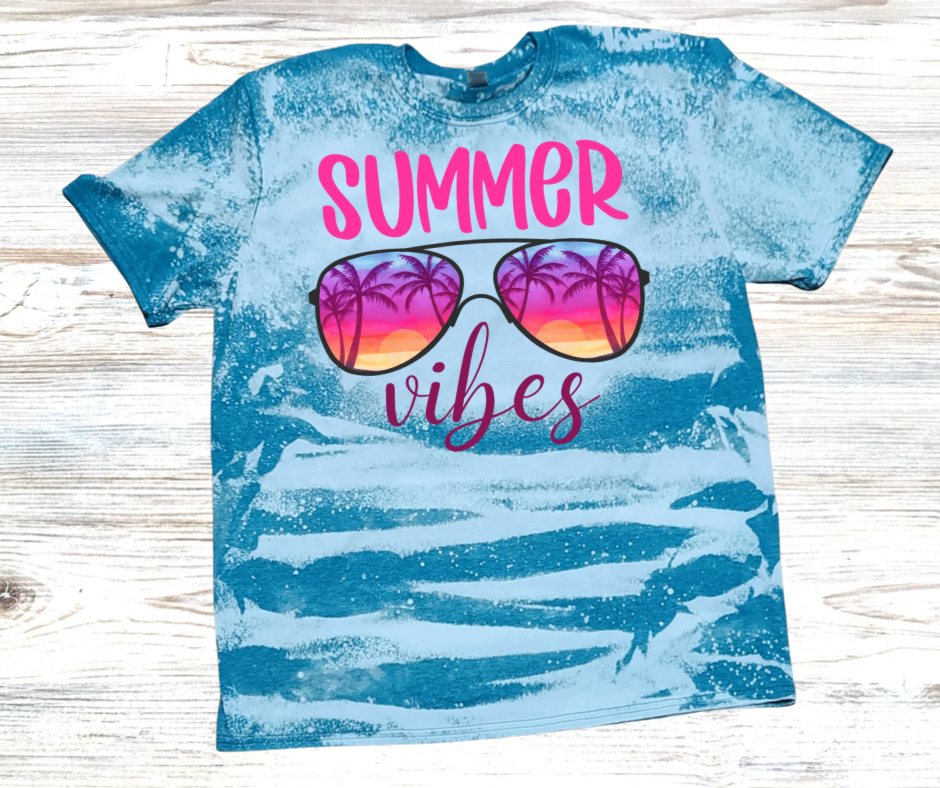 Summer Vibes W/ Sunglasses T-Shirt